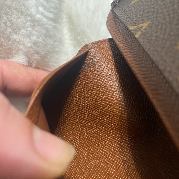 Louis Vuitton Wallet - Picture 7 of 7